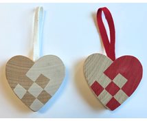 HEART HANG. WITH SQUARES