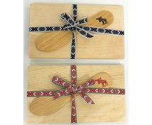 SET PLATE/KNIFE BIRCH WITH MOOSE PRINT AND RIBBON